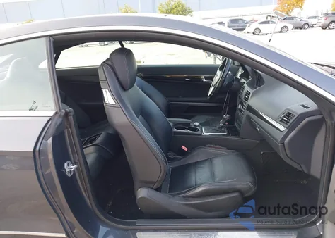 2012 Mercedes-Benz E 350 z USA, uszkodzony, nr VIN WDDKJ5KB1CF163698